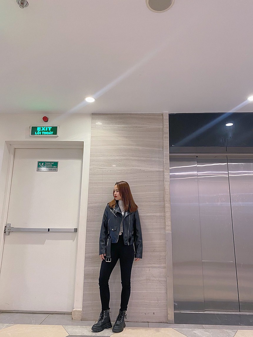 Nhan sắc xinh đẹp cuốn hút của nữ thủ môn U20 Việt Nam - Ảnh 3.