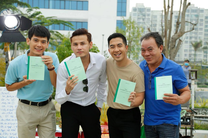 Ba muốn mua nhẫn, không có tiền phải giả bộ chê xấu rồi trả lại, Phạm Hy: "Tôi bị đau lòng" - Ảnh 5.