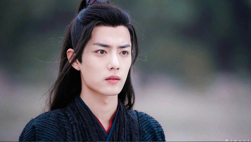 Địch Lệ Nhiệt Ba sẽ 'nên duyên' với Tiêu Chiến trong bom tấn cổ trang mới? - Ảnh 3.