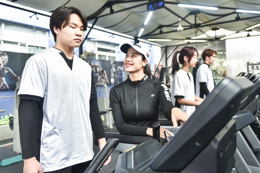 Có một ngôi trường khuôn viên cực xịn, sinh viên còn toàn trai xinh gái đẹp: Lên đồ đi học mà như lên sàn runway! - Ảnh 16. Có một ngôi trường khuôn viên cực xịn, sinh viên còn toàn trai xinh gái đẹp: Lên đồ đi học mà như lên sàn runway! - Ảnh 16.