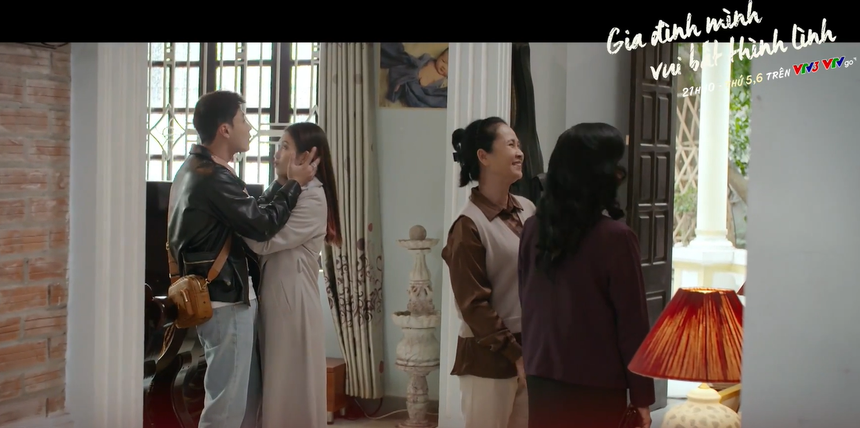 'Gia đình mình vui bất thình lình' tập 3: Mẹ con Trâm Anh tới thăm bất ngờ, nhưng sự xuất hiện của nhân vật đặc biệt mới khiến cả nhà ngỡ ngàng - Ảnh 1.