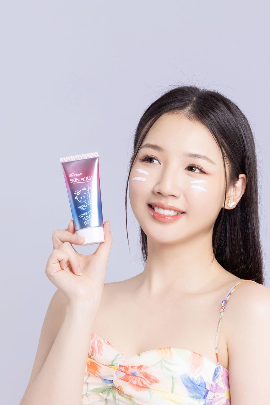 Bài hát chỉ 1 phút 20 giây của AMEE lọt top trending từ TikTok đến YouTube, ST.319 phải ra luôn bản 5 phút chiều lòng fan - Ảnh 4. Bài hát chỉ 1 phút 20 giây của AMEE lọt top trending từ TikTok đến YouTube, ST.319 phải ra luôn bản 5 phút chiều lòng fan - Ảnh 4.