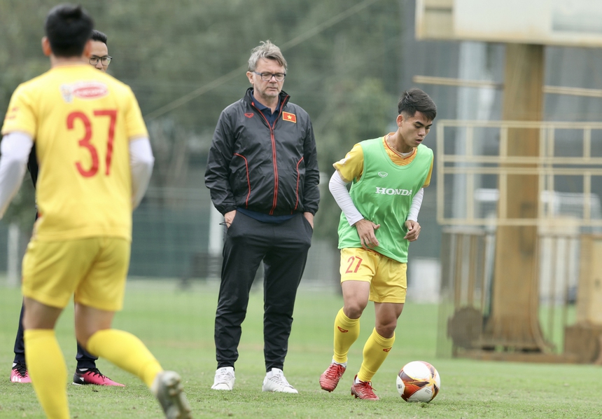 U23 Việt Nam tới Doha Cup 2023: Những thông điệp của “Phù thủy trắng” - Ảnh 1.