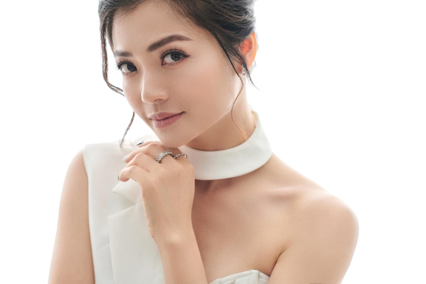 Đọ nhan sắc 3 nàng dâu mới của “mẹ chồng” Lan Hương: Dâu cả xứng danh ‘tượng đài nhan sắc’, bao nhiêu năm vẫn cực xinh đẹp - Ảnh 6.