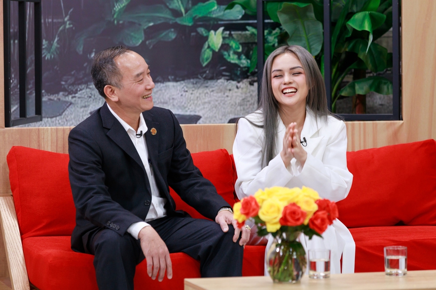 Hot Tiktoker Fansie Family trải lòng áp lực phải chịu vì đăng clip nhảy khi đang mang thai - Ảnh 3.