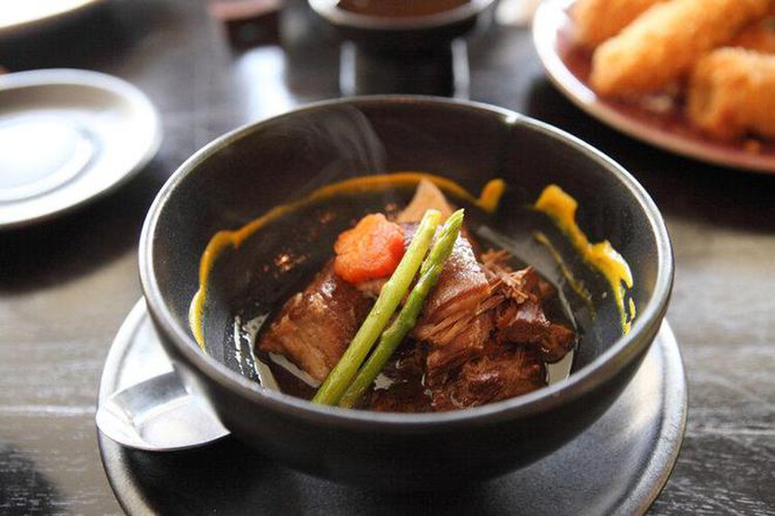 Chăm chỉ tập thể dục, người đàn ông 50 tuổi vẫn bị nhồi máu não, liệt chân tay vĩnh viễn: Nguyên nhân đến từ 3 loại gia vị này trong bữa cơm - Ảnh 1.