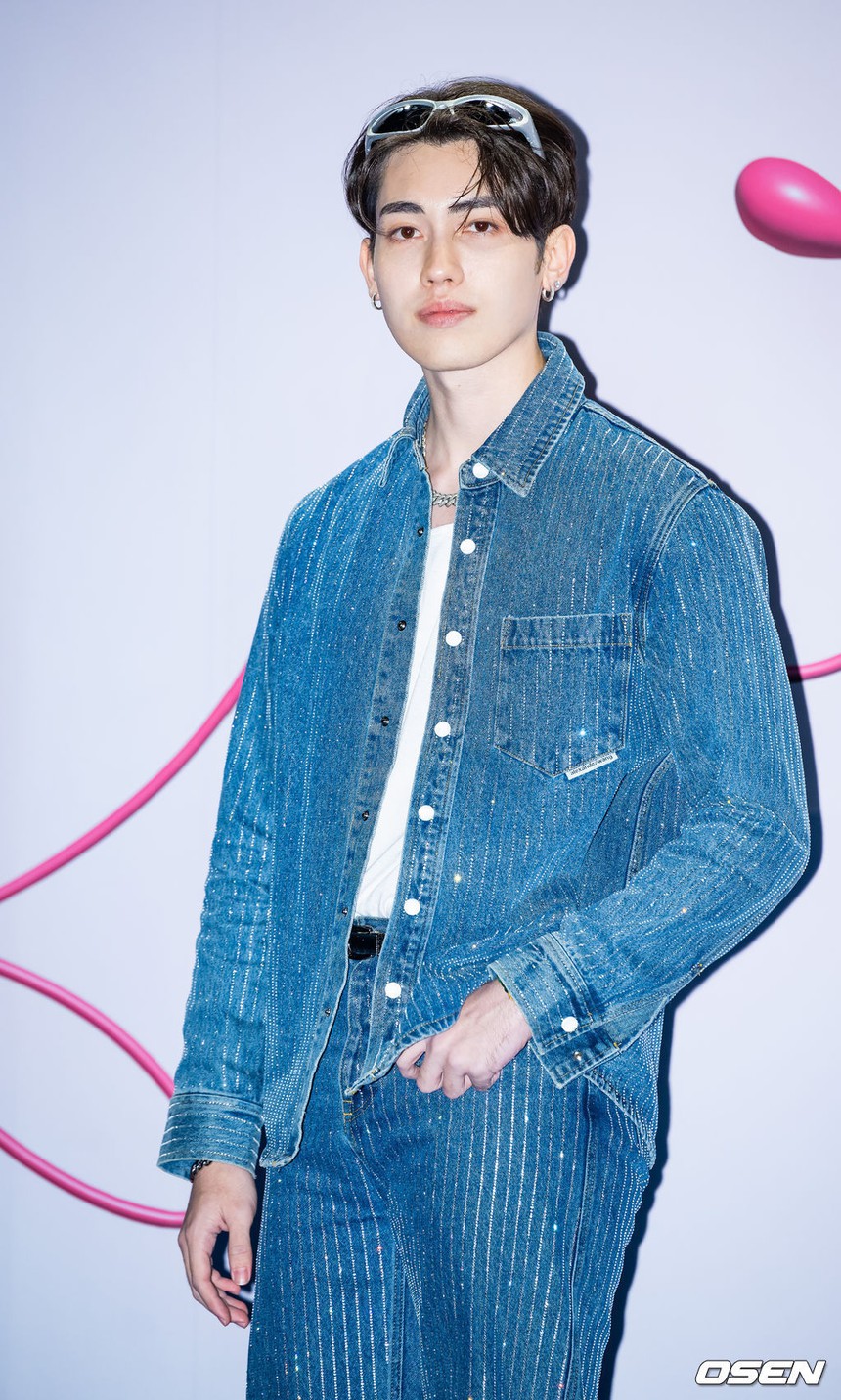 Sự kiện quy tụ dàn sao đình đám: Chae Rim lộ cả tá dấu hiệu lão hóa, nữ thần Eugene lại "hack tuổi" bất ngờ - Ảnh 12.