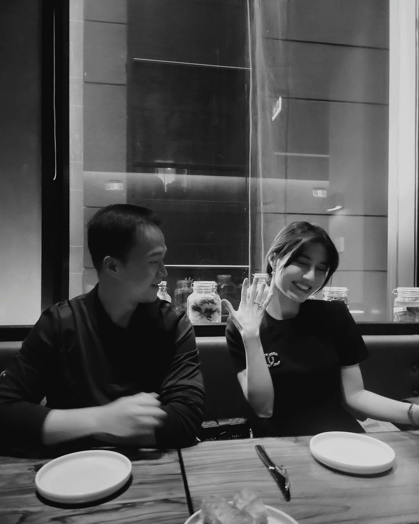 Ngoài đám cưới hào môn của Linh Rin, đây là 2 hôn lễ được mong chờ năm 2023: Người được cầu hôn ở Úc, người gây tò mò vì điều này?  - Ảnh 3.