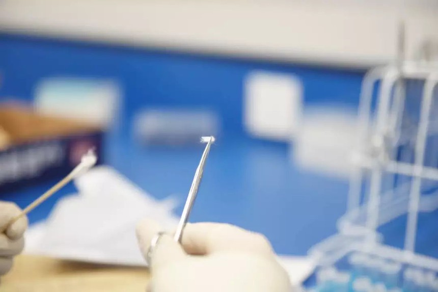 Người phụ nữ làm nghề giám định quan hệ huyết thống: Chứng kiến vô số ông chồng bị 'cắm sừng', trở thành 'kẻ phá vỡ hôn nhân' vì đưa chân tướng ra ánh sáng - Ảnh 2. Người phụ nữ làm nghề giám định quan hệ huyết thống: Chứng kiến vô số ông chồng bị 'cắm sừng', trở thành 'kẻ phá vỡ hôn nhân' vì đưa chân tướng ra ánh sáng - Ảnh 2.