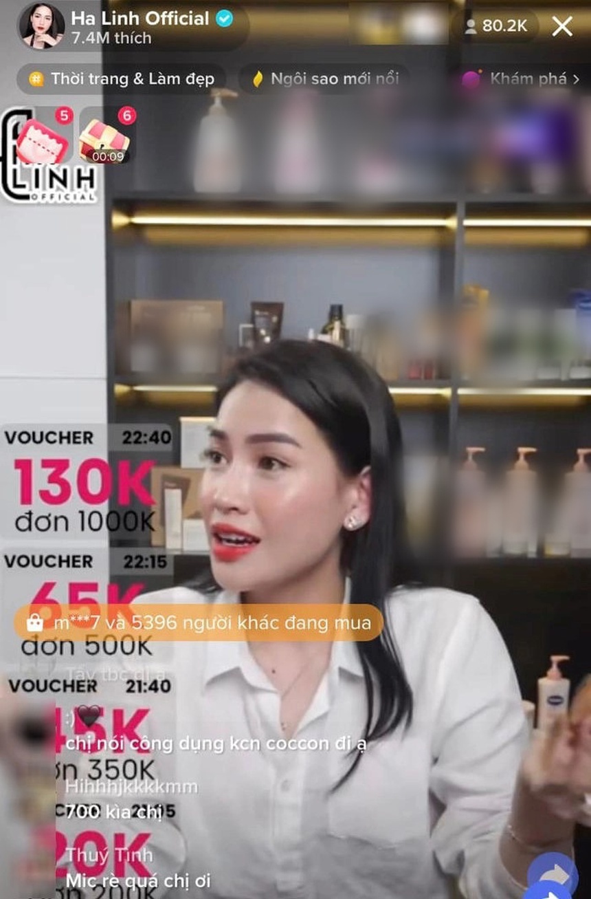 Võ Hà Linh bất ngờ xin lỗi vì sai sót nghiêm trọng trong phiên livestream kỷ lục, cư dân mạng không trách mà còn khen nức nở - Ảnh 2. Võ Hà Linh bất ngờ xin lỗi vì sai sót nghiêm trọng trong phiên livestream kỷ lục, cư dân mạng không trách mà còn khen nức nở - Ảnh 2.