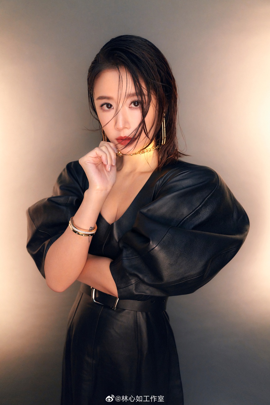 ‘Hạ Tử Vy’ Lâm Tâm Như: Loạt thị phi khiến danh tiếng tan vỡ, trở thành ‘con ghẻ’ C-biz - Ảnh 10. ‘Hạ Tử Vy’ Lâm Tâm Như: Loạt thị phi khiến danh tiếng tan vỡ, trở thành ‘con ghẻ’ C-biz - Ảnh 10.