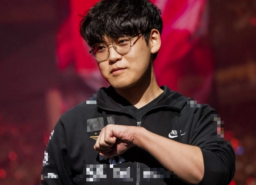 Đi ăn cùng Gumayusi, tuyển thủ NS ngỡ ngàng vì được hưởng ké một loạt ưu đãi của 'Thái tử' - Ảnh 2.