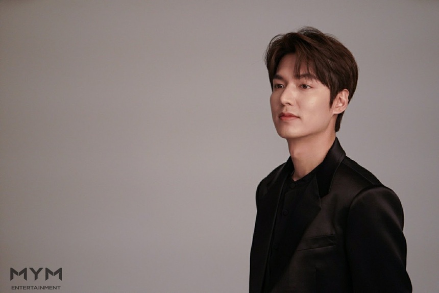 Lee Min Ho có trong danh sách cuộc điều tra 38 ngôi sao hạng A trốn thuế? - Ảnh 1. Lee Min Ho có trong danh sách cuộc điều tra 38 ngôi sao hạng A trốn thuế? - Ảnh 1.