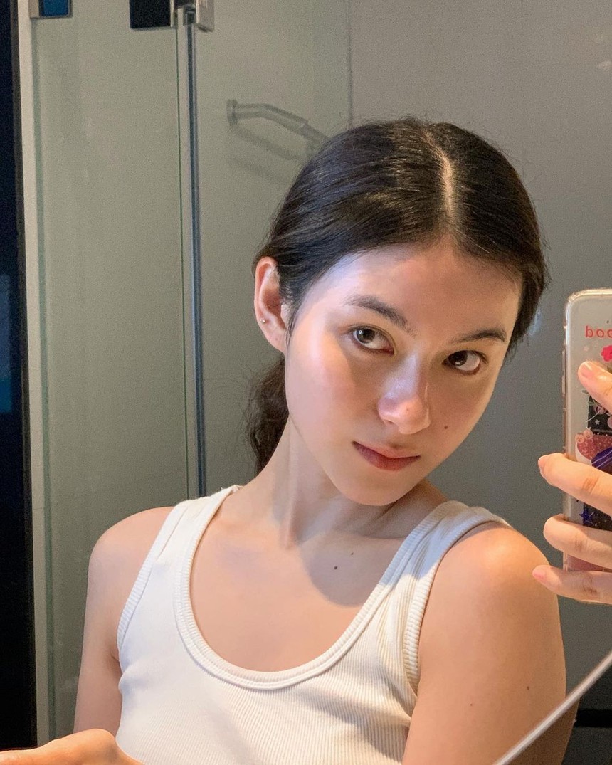 Chống lão hoá tuổi 25+ mà bỏ qua bước này là sai lầm cực lớn, bảo sao da mãi sần sùi, đen sạm  - Ảnh 3.