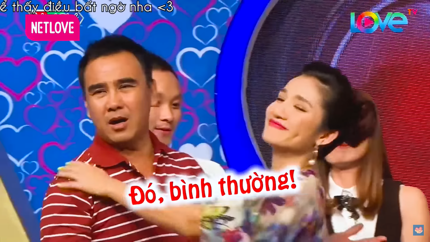 MC Quyền Linh và MC Cát Tường thời cùng làm ông mai, bà mối: Không ngại thơm má, ôm chặt an ủi nhau trên sân khấu - Ảnh 5.