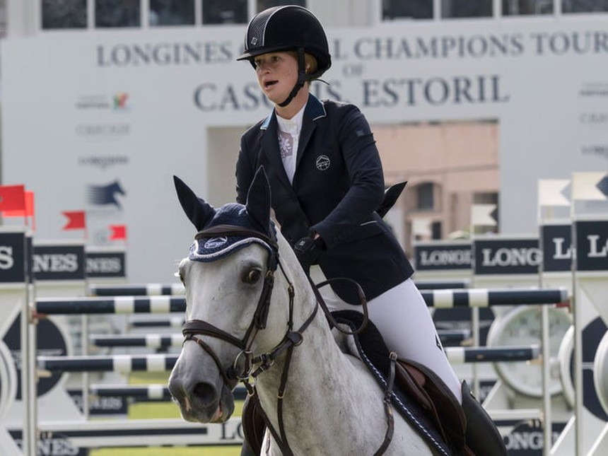 Bill Gates từng tuyên bố không cho con tài sản để tự lập nhưng ái nữ lại có lối sống sang chảnh đến choáng ngợp, chỉ ở nhà giá tính từ nghìn tỷ - Ảnh 3. Bill Gates từng tuyên bố không cho con tài sản để tự lập nhưng ái nữ lại có lối sống sang chảnh đến choáng ngợp, chỉ ở nhà giá tính từ nghìn tỷ - Ảnh 3.