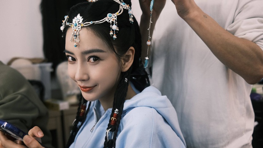 Có mỹ nhân quấn 'sương sa hạt lựu' đầy đầu đẹp ăn đứt Cúc Tịnh Y,  ai ngờ diễn đơ quá nên dân tình 'chạy mất dép'? - Ảnh 3.