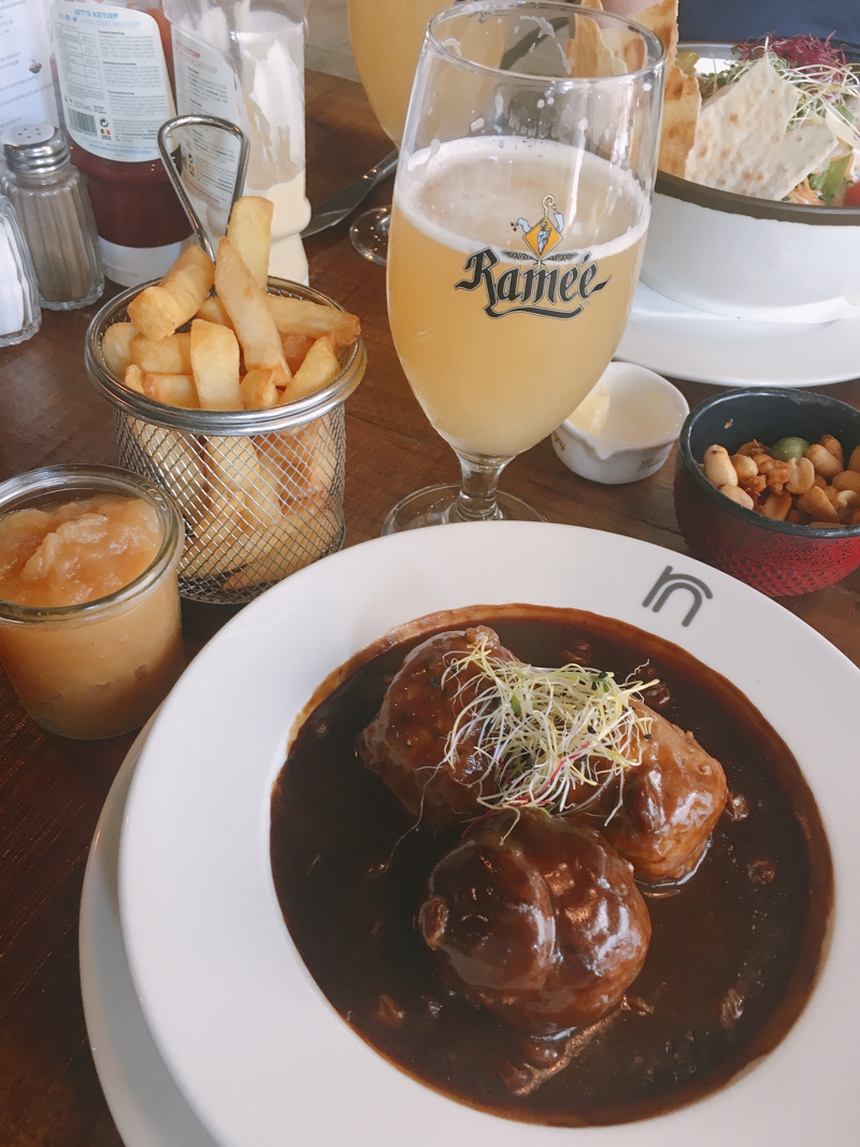 Khám phá vẻ đẹp Vương quốc Bỉ - Trái tim của châu Âu - Ảnh 3. Khám phá vẻ đẹp Vương quốc Bỉ - Trái tim của châu Âu - Ảnh 3.