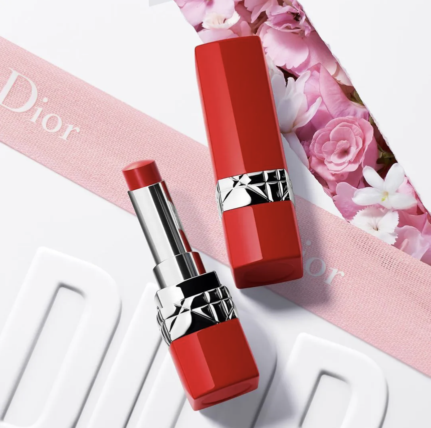 Màu son ưa thích của tiếp viên hàng không: Vietnam Airlines chuộng tông đỏ đất,  - Ảnh 25.