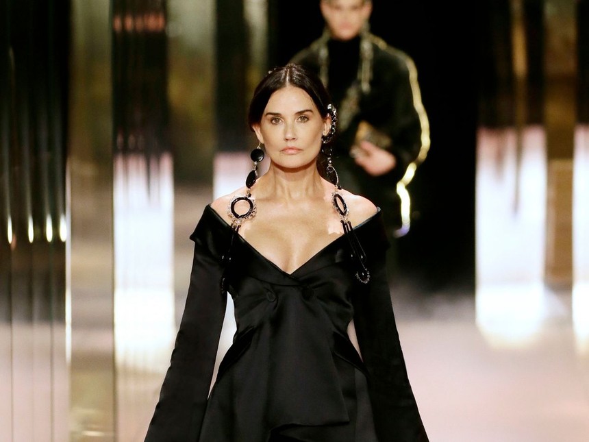 Dàn siêu mẫu, minh tinh Hollywood là fan của Arsenal - Ảnh 6. Dàn siêu mẫu, minh tinh Hollywood là fan của Arsenal - Ảnh 6.