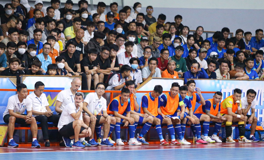 Thái Sơn Nam hoà như thua, Sahako khẳng định bản lĩnh nhà vô địch - Ảnh 1.