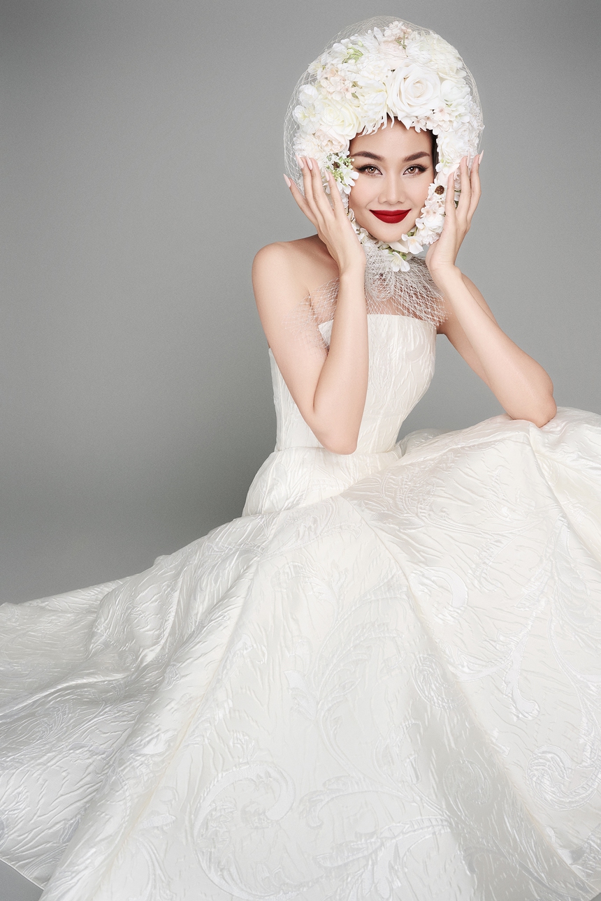 Thanh Hằng từ gợi cảm, trẻ trung đến sang trọng, thanh lịch trong loạt thiết kế mới của Đỗ Mạnh Cường - Ảnh 10.