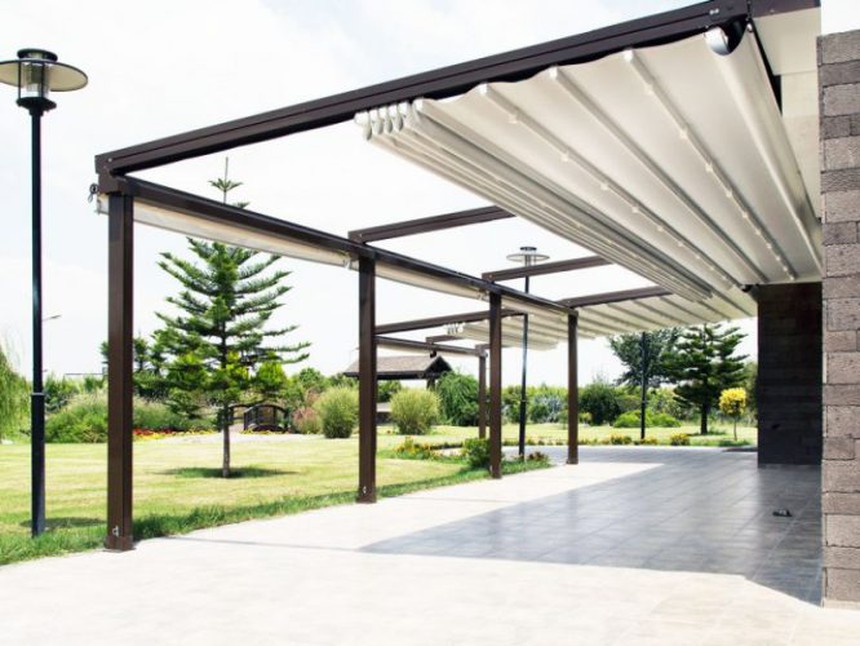 Mái hiên đẹp Hòa Phát nhà phân phối các loại bạt di động bền đẹp tiện lợi - Ảnh 1.