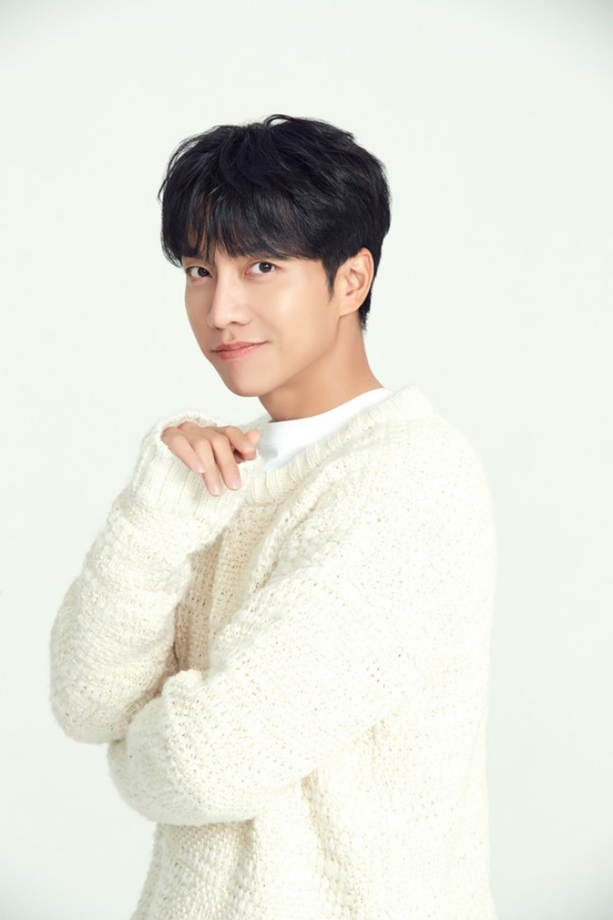 Thực hư Lee Seung Gi đổ vỡ hôn nhân với Lee Da In? - Ảnh 4. Thực hư Lee Seung Gi đổ vỡ hôn nhân với Lee Da In? - Ảnh 4.