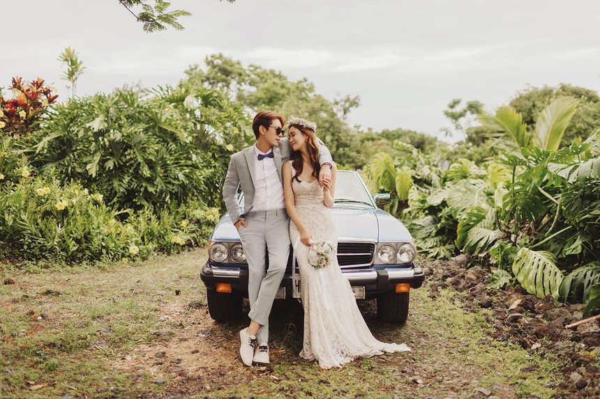 HOT: "Nữ hoàng dao kéo" đăng loạt ảnh cưới đẹp như mơ, thông báo kết hôn với Se7en sau 8 năm hẹn hò - Ảnh 2.