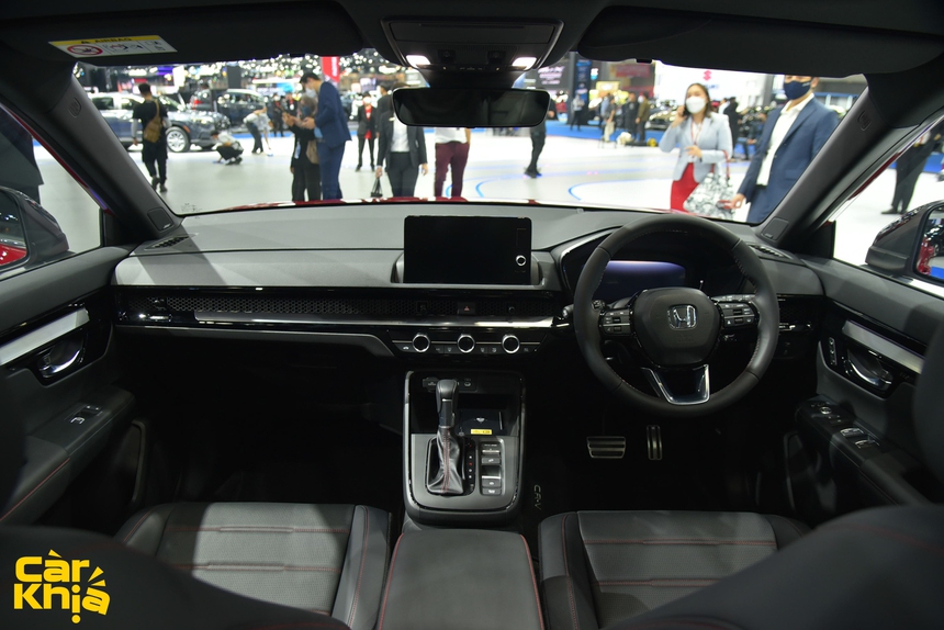 Tôi ngồi thử 2 bản Honda CR-V 2023 vừa ra mắt: 7 chỗ vẫn chật, 5 chỗ ngon hơn, dễ về Việt Nam ngay trong năm nay - Ảnh 6.