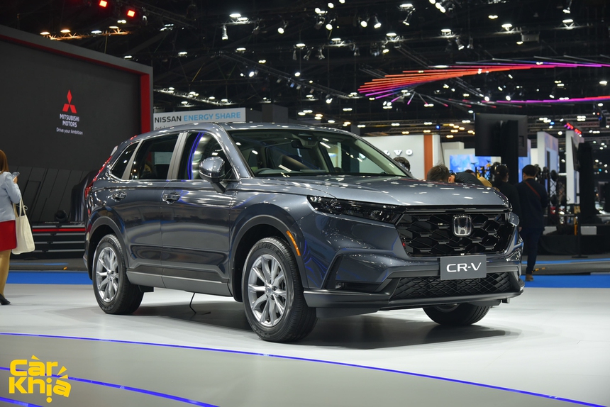 Tôi ngồi thử 2 bản Honda CR-V 2023 vừa ra mắt: 7 chỗ vẫn chật, 5 chỗ ngon hơn, dễ về Việt Nam ngay trong năm nay - Ảnh 5.