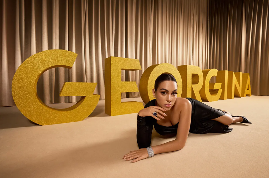 Bạn gái của Ronaldo tiết lộ bị sảy thai 3 lần, chia sẻ về nỗi sợ mỗi khi gặp bác sĩ - Ảnh 1. Bạn gái của Ronaldo tiết lộ bị sảy thai 3 lần, chia sẻ về nỗi sợ mỗi khi gặp bác sĩ - Ảnh 1.