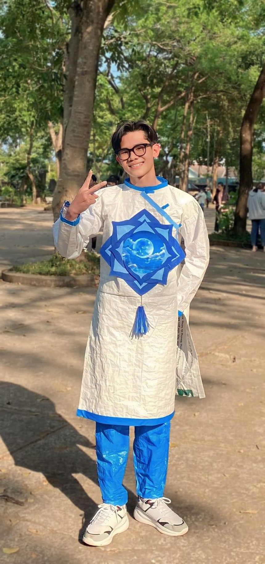 Đường đua hoa khôi thời trang tái chế: Trường nào mới đăng quang? - Ảnh 7.