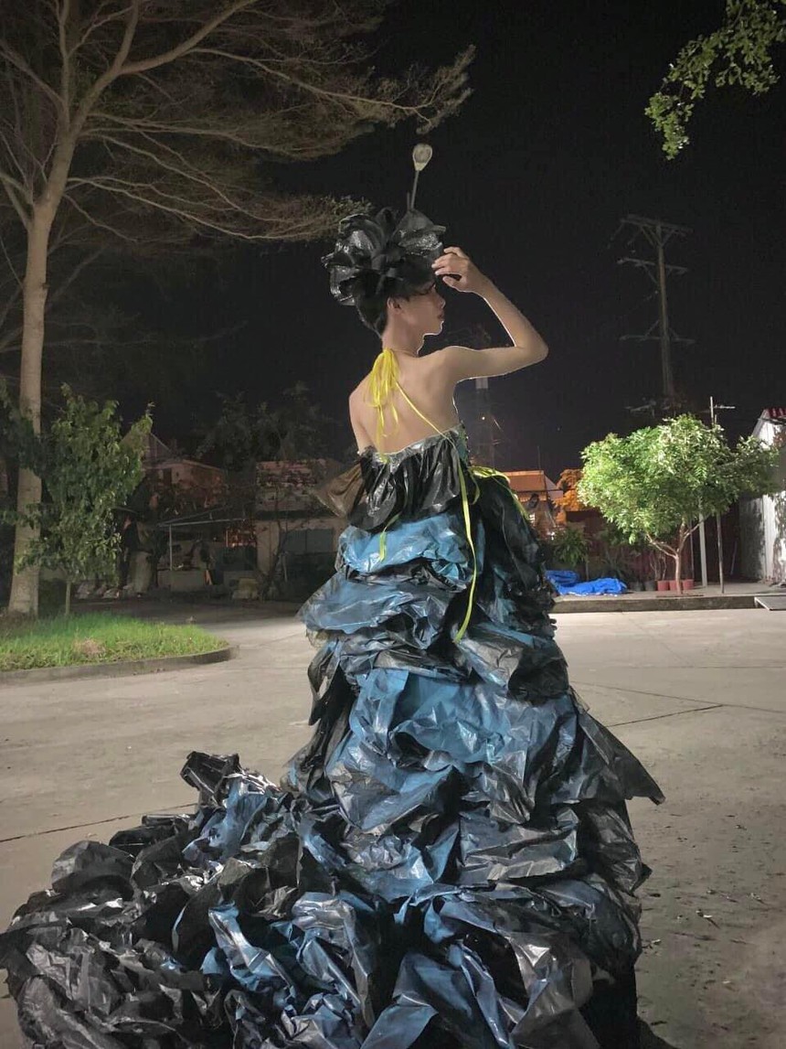 Đường đua hoa khôi thời trang tái chế: Trường nào mới đăng quang? - Ảnh 5.