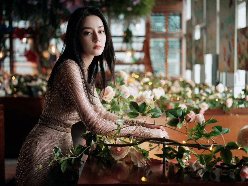 Fan Tiêu Chiến và Địch Lệ Nhiệt Ba 'khẩu chiến' chỉ vì một bức ảnh ghép - Ảnh 6. Fan Tiêu Chiến và Địch Lệ Nhiệt Ba 'khẩu chiến' chỉ vì một bức ảnh ghép - Ảnh 6.