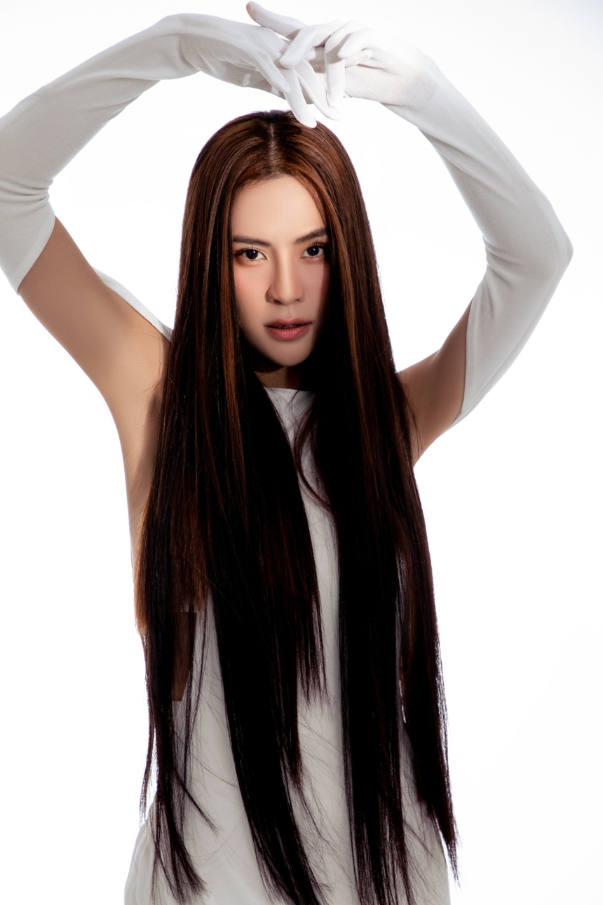 Ca sĩ mặt nạ Hà Nhi tổ chức liveconcert đầu tiên trong sự nghiệp - Ảnh 2. Ca sĩ mặt nạ Hà Nhi tổ chức liveconcert đầu tiên trong sự nghiệp - Ảnh 2.