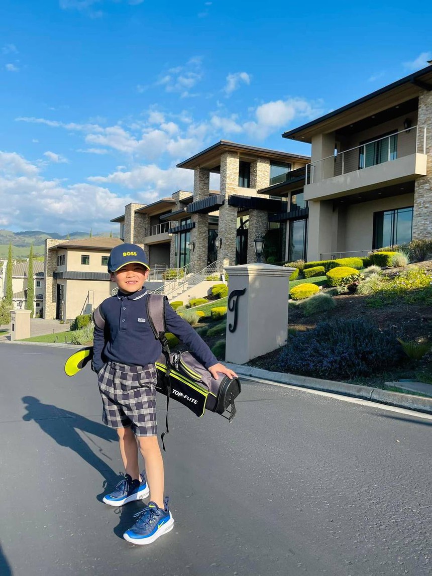 Con trai Đan Trường "ngậm thìa vàng" từ nhỏ: Hơn 2 tuổi đã sở hữu công ty thời trang, nay làm chủ tiệm bánh thứ 2 - Ảnh 5.