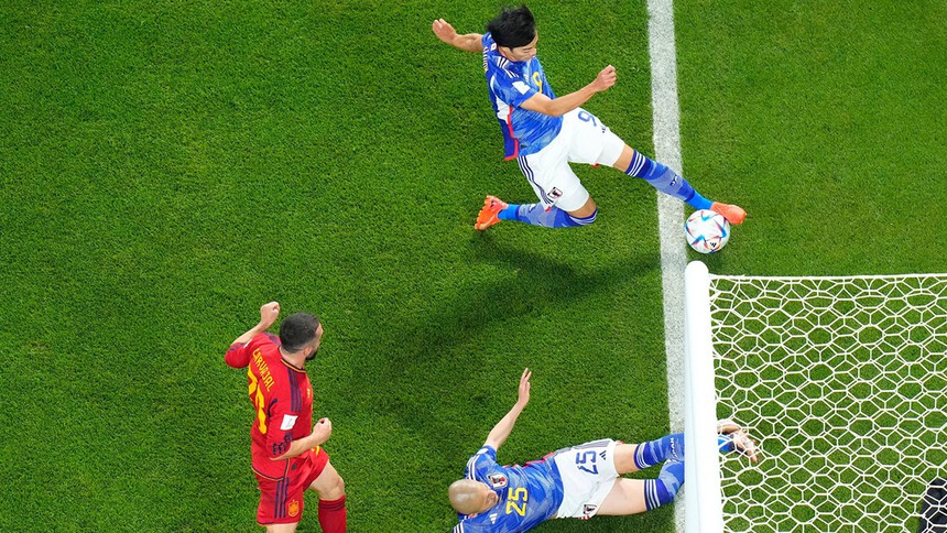 Kaoru Mitoma, nghệ thuật rê bóng, và viễn cảnh tới MU - Ảnh 3. Kaoru Mitoma, nghệ thuật rê bóng, và viễn cảnh tới MU - Ảnh 3.