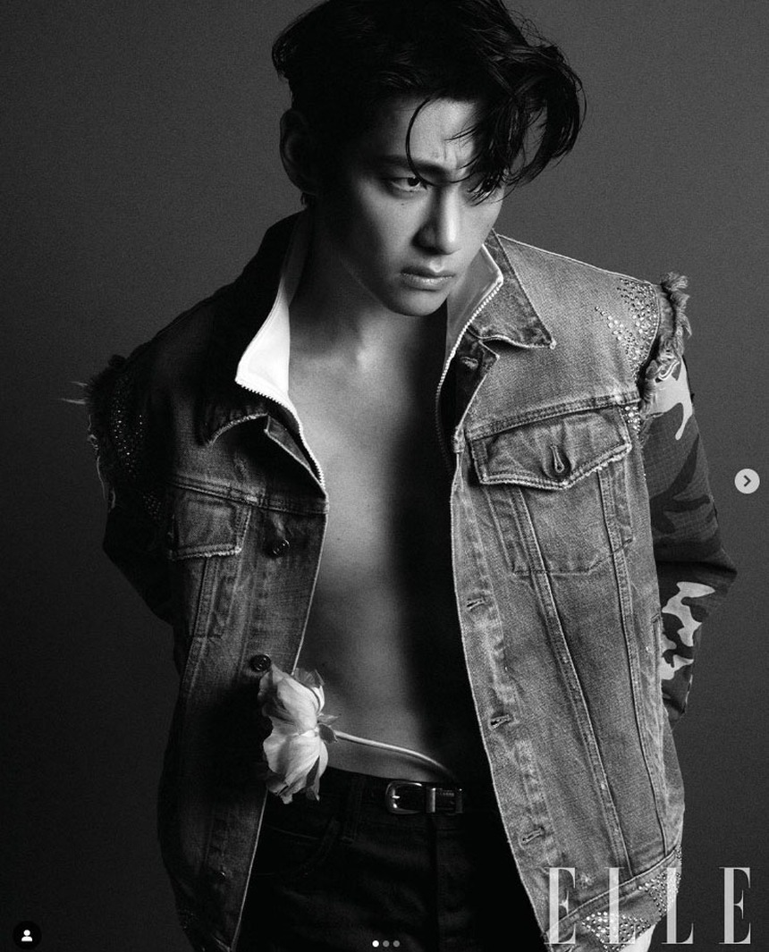 Fan hâm mộ lớn nhất của V BTS là ai? - Ảnh 6. Fan hâm mộ lớn nhất của V BTS là ai? - Ảnh 6.