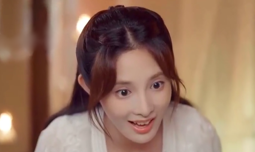 Không ngờ nhan sắc 'nàng thơ Đông Cung' giờ tụt dốc thảm thương thế này, đến mỉm cười cũng làm fan bỏ xem ngang - Ảnh 4.