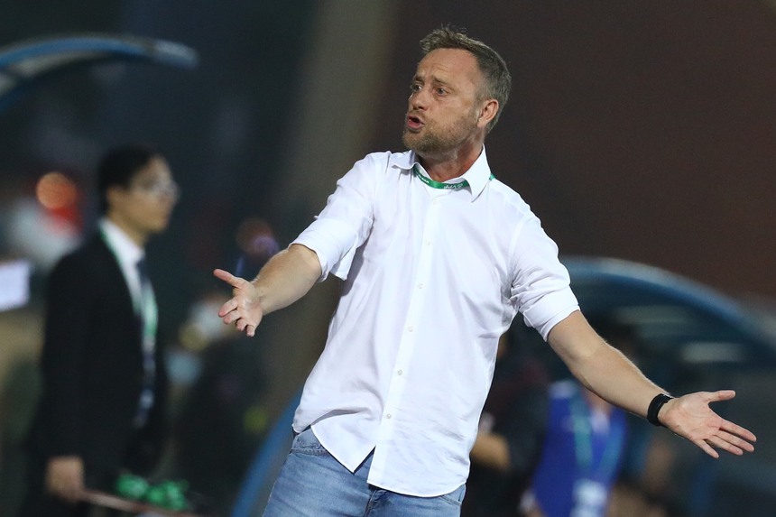 Cũ ta mới người - Ảnh 1. Cũ ta mới người - Ảnh 1.