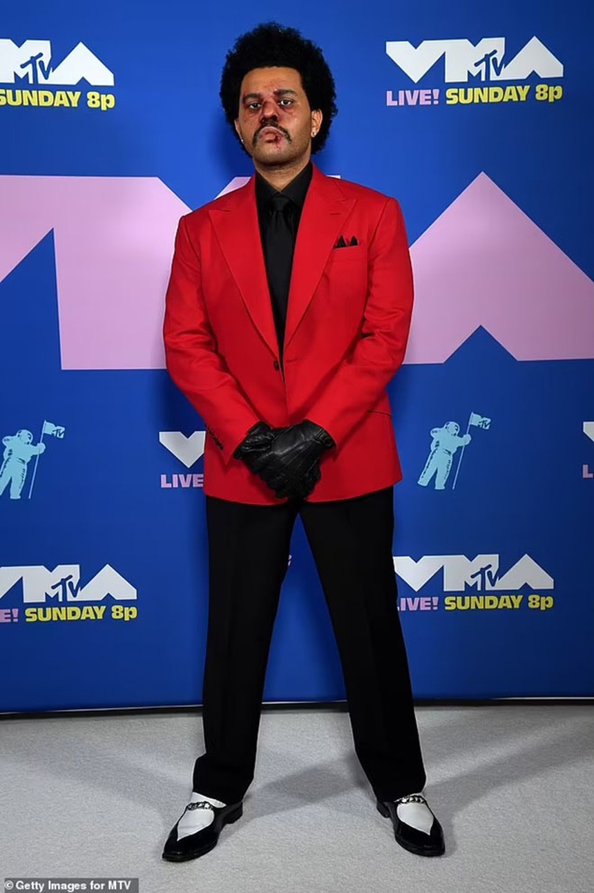 The Weeknd chính thức được Sách kỷ lục Guiness thế giới công nhận là nghệ sĩ được yêu thích nhất hành tinh - Ảnh 5.