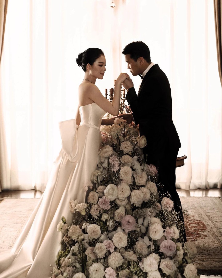 Hé lộ căn biệt thự khủng Linh Rin và Phillip Nguyễn sẽ sinh sống sau kết hôn - Ảnh 2. Hé lộ căn biệt thự khủng Linh Rin và Phillip Nguyễn sẽ sinh sống sau kết hôn - Ảnh 2.