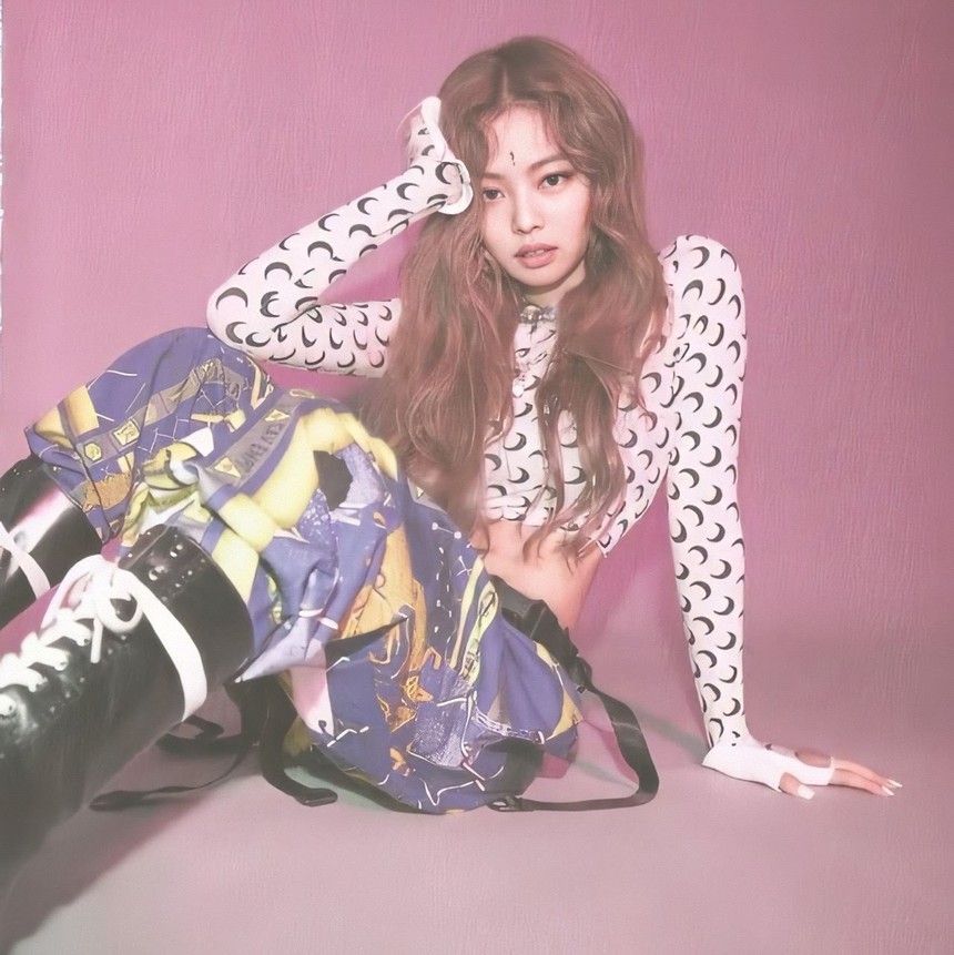 6 lần các nhà tạo mẫu của Blackpink bị chỉ trích - Ảnh 7.