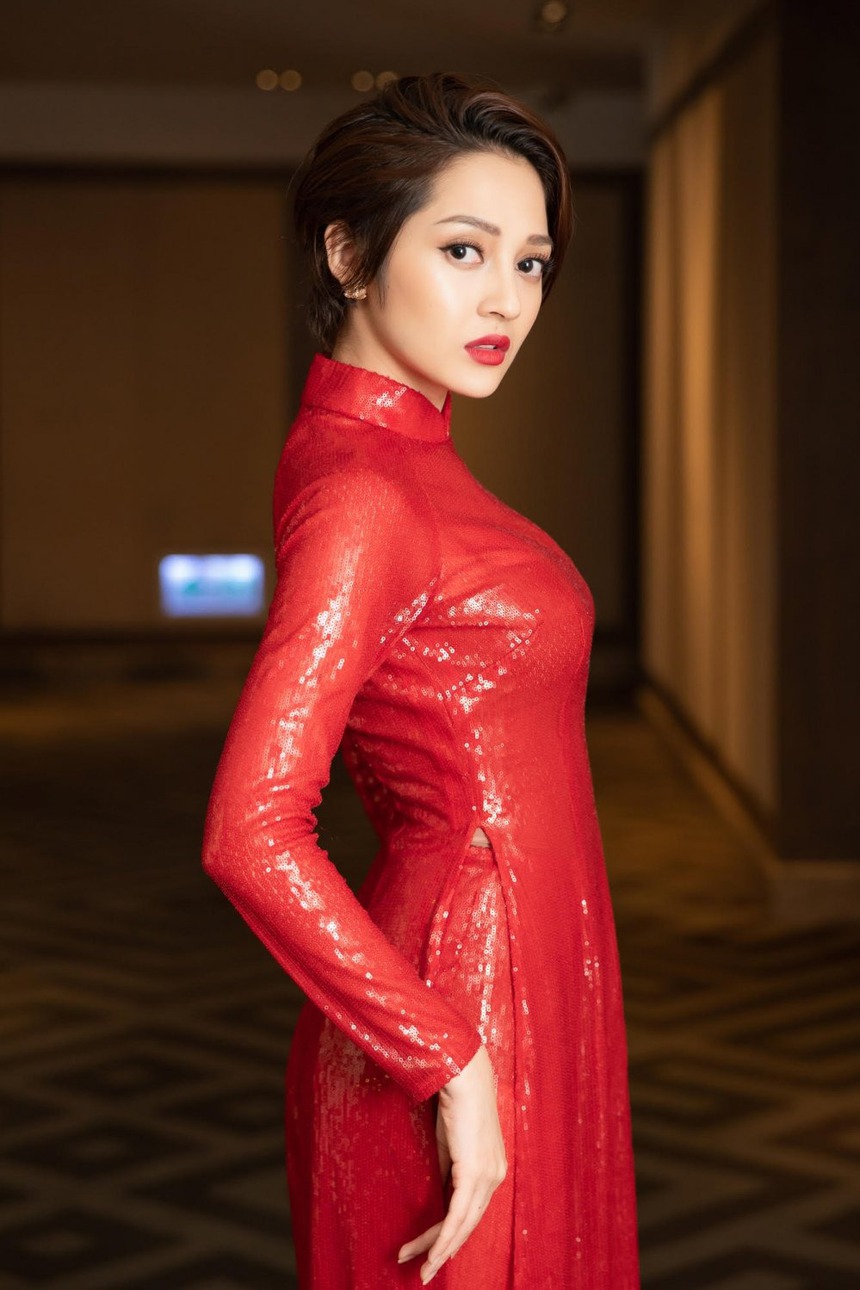 Bảo Anh khoe lưng thon vẫn chưa dập tắp được tin đồn mang bầu - Ảnh 5. Bảo Anh khoe lưng thon vẫn chưa dập tắp được tin đồn mang bầu - Ảnh 5.