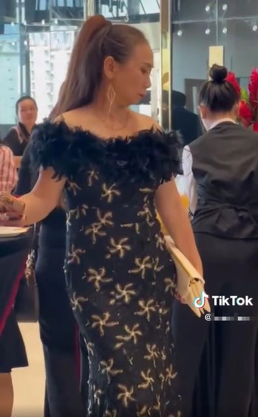 Phản ứng của Vũ Hà về clip tiktok đưa tin "bỏ rơi" vợ ở sự kiện: Cười muốn nội thương! - Ảnh 1.