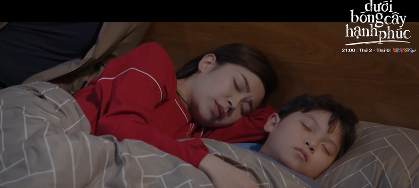 'Dưới bóng cây hạnh phúc' tập 42: Son chạm mặt Thu Hồng, Đạt tìm cách giành lại trái tim vợ - Ảnh 2. 'Dưới bóng cây hạnh phúc' tập 42: Son chạm mặt Thu Hồng, Đạt tìm cách giành lại trái tim vợ - Ảnh 2.