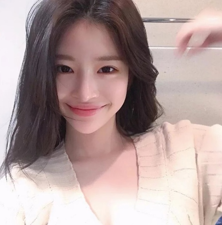 Bạn thân Jisoo (BLACKPINK) bị chỉ trích dữ dội vì tin đồn hẹn hò Seungri, còn có hành động ủng hộ đối tác Burning Sun - Ảnh 5.