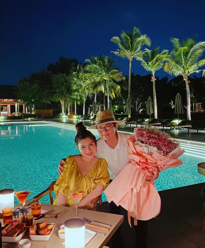 Đến nhà bạn chơi, gái quê bén duyên làm nàng dâu hào môn, cuộc đời sang trang, trở thành giám đốc - Ảnh 3. Đến nhà bạn chơi, gái quê bén duyên làm nàng dâu hào môn, cuộc đời sang trang, trở thành giám đốc - Ảnh 3.