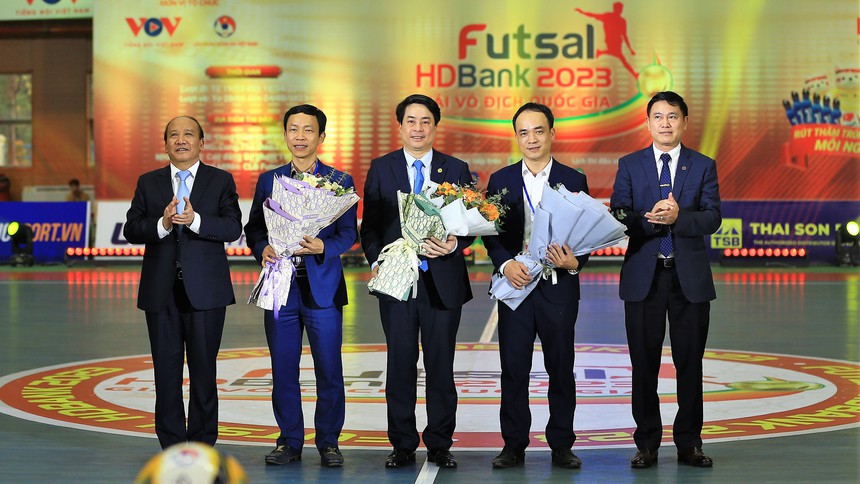 Hà Nội gây sốc ở giải futsal vô địch quốc gia - Ảnh 4.